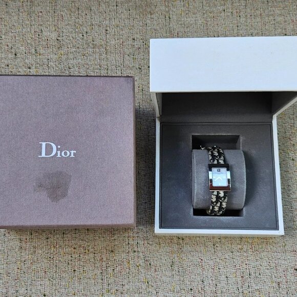 Christian Dior Paris Ladies Wristwatch Swiss Made Silver Tone Case In a Box Auth - Picture 1 of 13